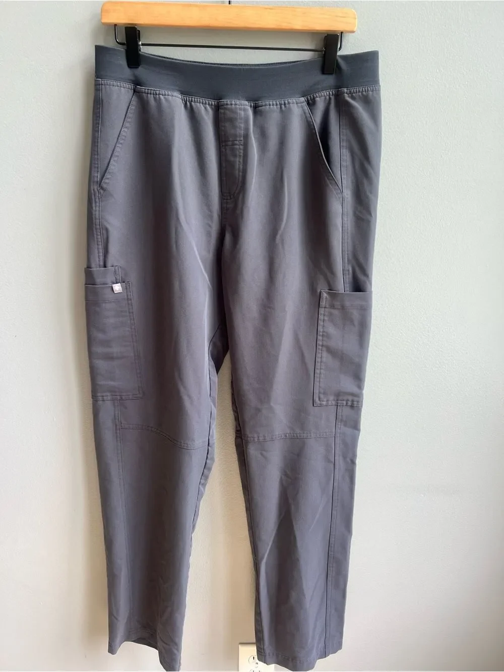 Figs Mens Slim Axim Scrub Pants Straight Leg 7 Pocket Charcoal Gray Medium